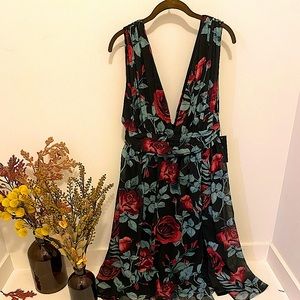 LuLu Floral Front Slit Dress